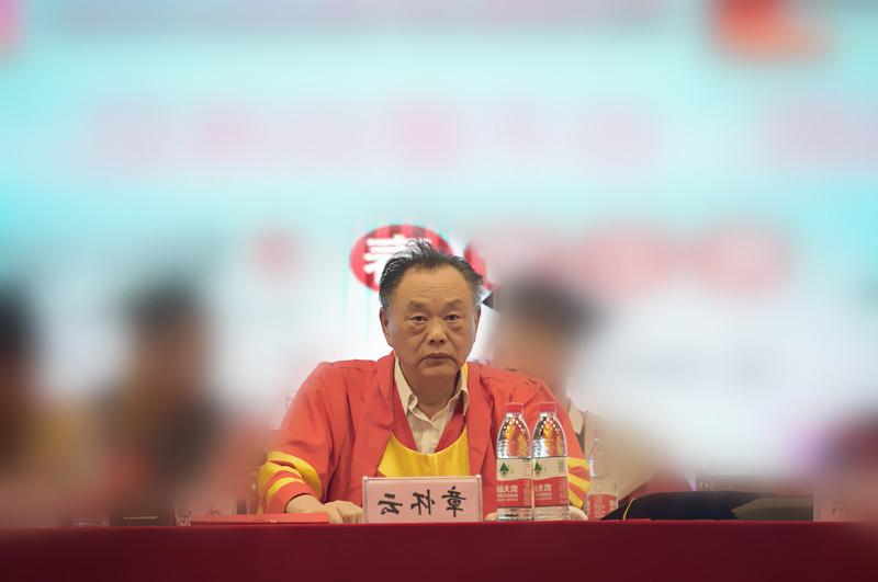 我校隆重举行2019届本科生毕业典礼