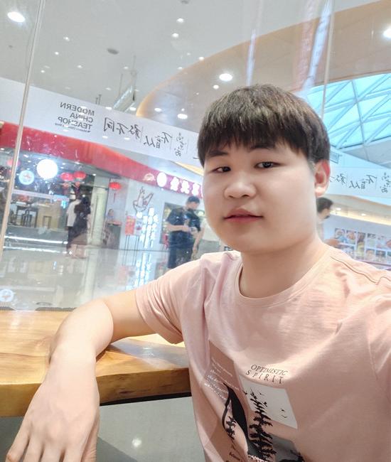 第一张是归来后的生活照_副本.jpg
